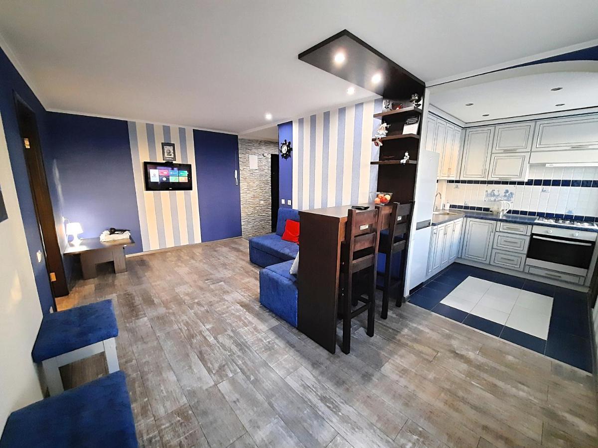Sea Style - Сеть Апартаментов Alex Apartments Бесконтактное Заселение 24-7 Poltava Exteriér fotografie